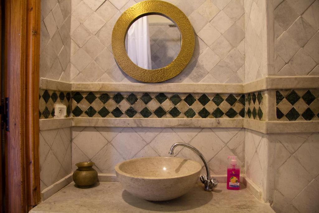Ferienwohnung Dar El Halfaouine Tunis Exterior foto